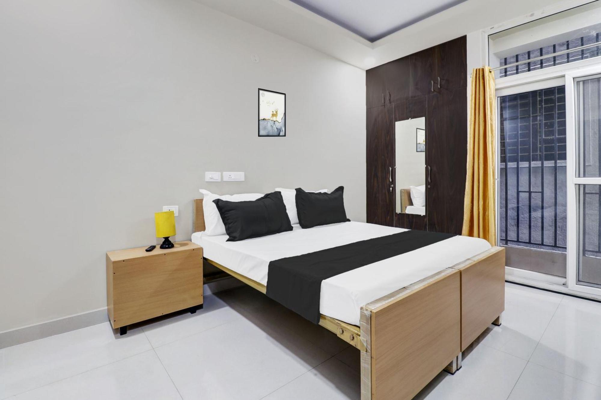 Super Hotel O Sri Harshitha Grand Near Zudio - Star Bazaar, Kundalhalli Gate Бангалор Экстерьер фото